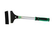 Grattoir surfaces 10 cm avec manche long